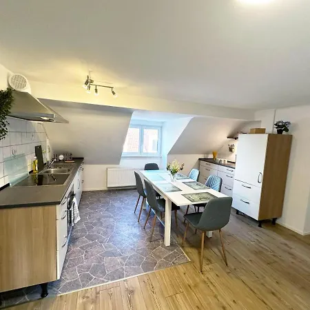 Nice, Fully Equipped Apartment *